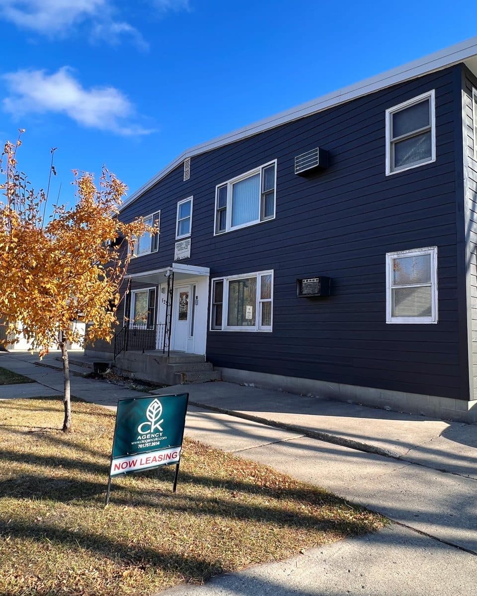 Now-leasing rental property in Grand Forks